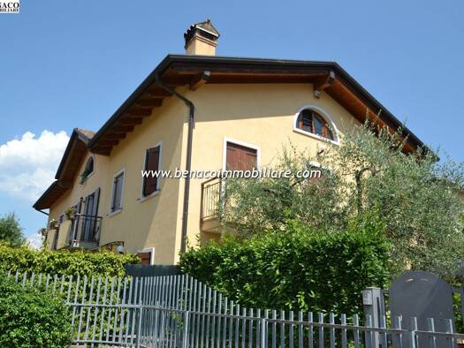 Haus zum Kauf 370.000 € 7 Zimmer 225 m² 70 m² Grundstück via Muretti Costermano sul Garda 37010