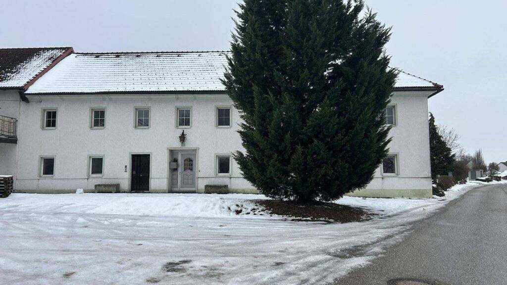 Mehrfamilienhaus zum Kauf als Kapitalanlage geeignet 1.362,1 m² 4.605 m² Grundstück Ennsdorf 4482