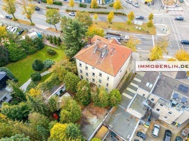Wohn- und Geschäftshaus zum Kauf als Kapitalanlage geeignet 2.200.000 € 450 m² 1.576 m² Grundstück Berlin 12309