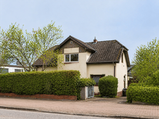Mehrfamilienhaus zum Kauf 595.000 € 8 Zimmer 226,5 m² 670 m² Grundstück Garstedt Norderstedt 22848