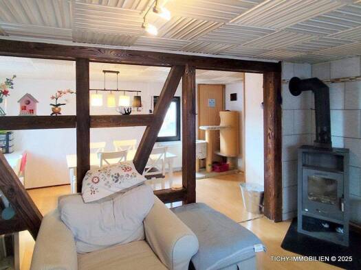 Einfamilienhaus zum Kauf provisionsfrei 189.000 € 6 Zimmer 196 m² 1.189 m² Grundstück Holzbach 55469