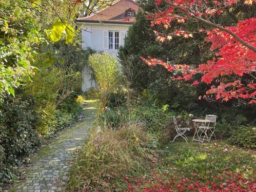 Villa zum Kauf provisionsfrei 7 Zimmer 174 m² 690 m² Grundstück München 81679