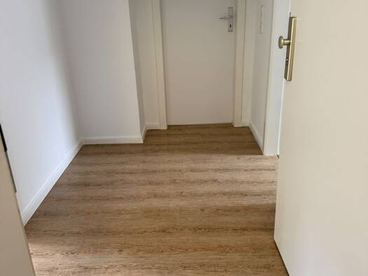 Wohnung zur Miete 339 € 1 Zimmer 42,4 m² 3. Geschoss frei ab 16.09.2026 Neubreisacher Str. 30 a Obermeiderich Meiderich / Beeck 47137