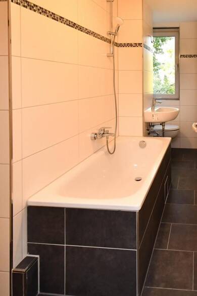 Wohnung zur Miete 311 € 2 Zimmer 49,4 m² 3. Geschoss frei ab 01.10.2025 Prager Straße 1 Hohenstücken Brandenburg 14772