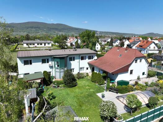 Haus zum Kauf 548.000 € 10 Zimmer 253 m² 886 m² Grundstück Traiskirchen 2514