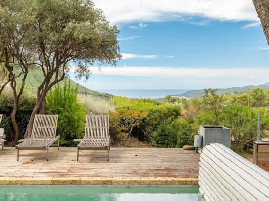 Villa zum Kauf 1.750.000 € 8 Zimmer 210 m² 5.000 m² Grundstück Centre Cassis 13260