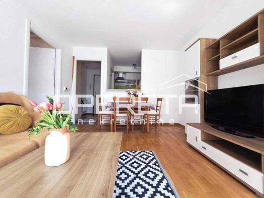 Wohnung zur Miete 600 € 2 Zimmer 35 m² 1. Geschoss Zagreb