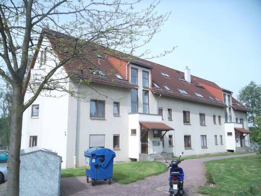 Wohnung zur Miete 220 € 1 Zimmer 33,6 m² frei ab 01.11.2026 Louis-Lejeune-Straße 6 a Niederlungwitz Glauchau 08371