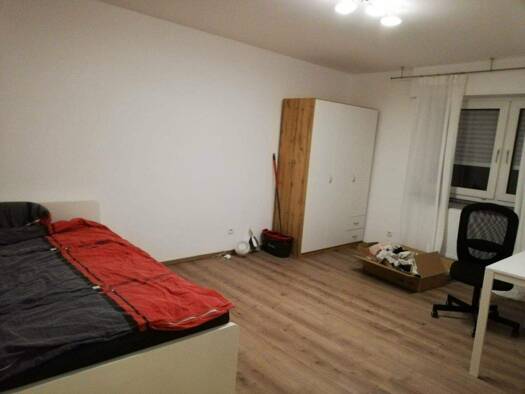 Wohnung zur Miete 550 € 2 Zimmer 75 m² 3. Geschoss Friedenstraße 12 Südweststadt Karlsruhe 76133