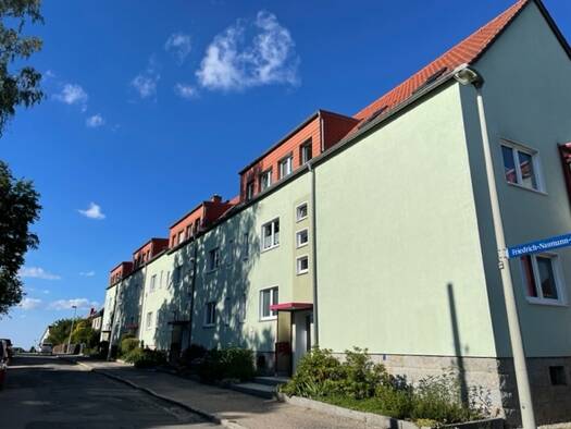 Wohnung zur Miete 555 € 3 Zimmer 74 m² frei ab sofort Friedrich-Naumann-Straße 11 Oberplanitz Zwickau 08064