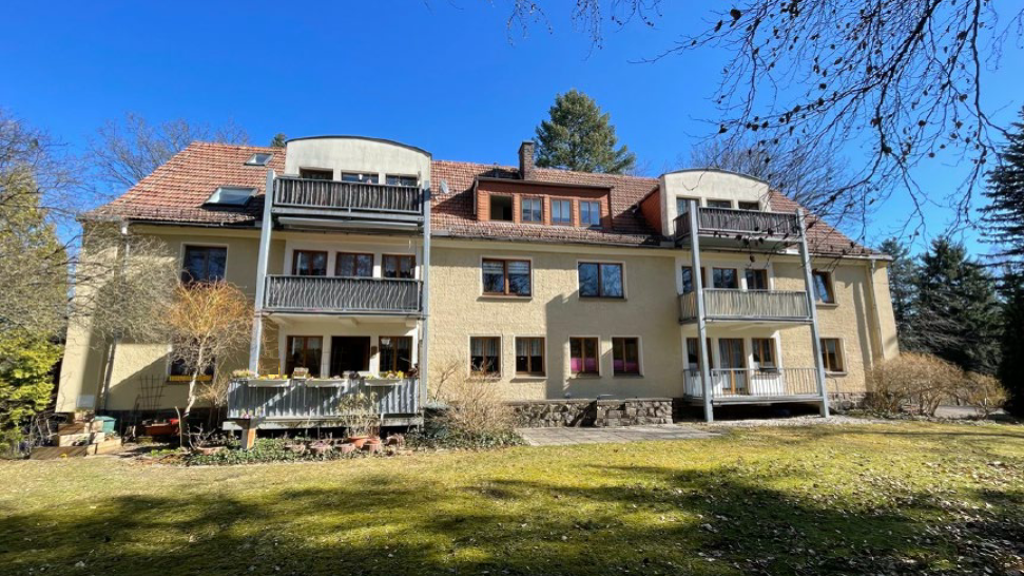 Haus zum Kauf 640.000 € 514 m² 2.680 m² Grundstück Lichtenstein 09350