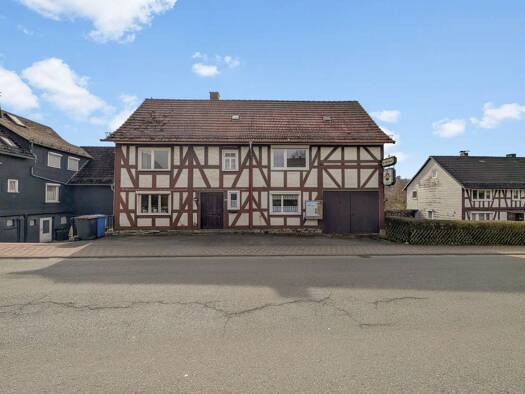 Einfamilienhaus zum Kauf 46.725 € 6 Zimmer 154,8 m² 629 m² Grundstück Hatzfeld Hatzfeld (Eder) 35116