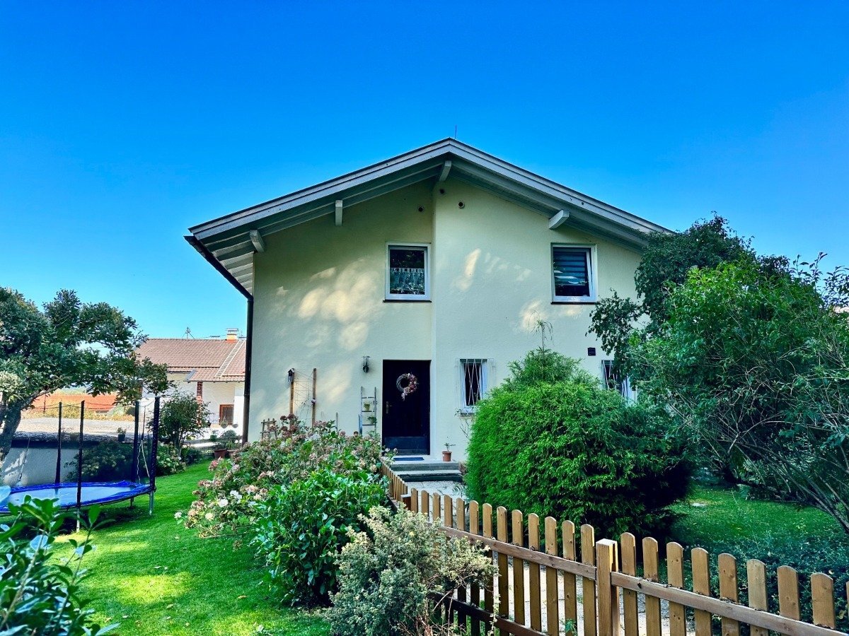 Mehrfamilienhaus zum Kauf 985.000 € 5 Zimmer 150 m²<br/>Wohnfläche 841 m²<br/>Grundstück Brannenburg 83098