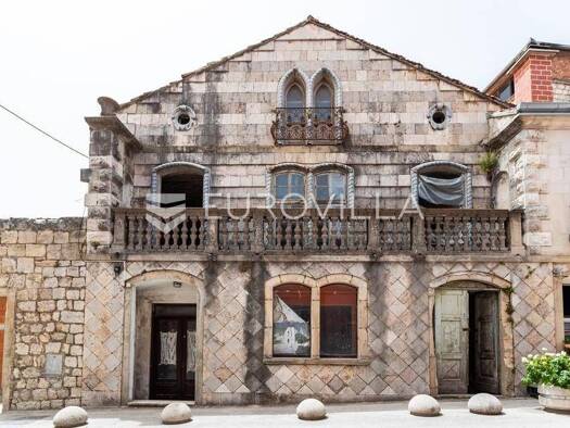 Haus zum Kauf 1.000.000 € 7 Zimmer 590 m² Sinj Sinj