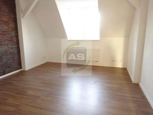Wohnung zur Miete 365 € 3 Zimmer 71,4 m² 4. Geschoss Franz-Mehring-Straße 68 Pölbitz Zwickau 08058