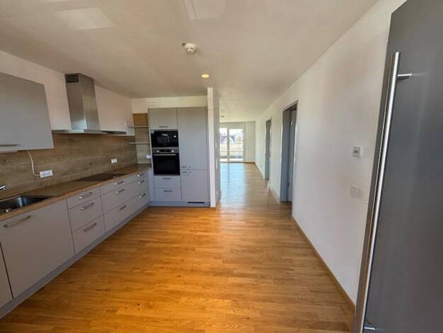 Wohnung zur Miete 1.050 € 2 Zimmer 83,3 m² Biberacher Str. 1 Ochsenhausen 88416