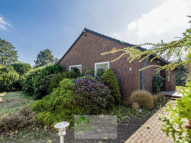 Einfamilienhaus zum Kauf 950.000 € 6 Zimmer 999 m² Grundstück frei ab sofort Sasel Hamburg 22393