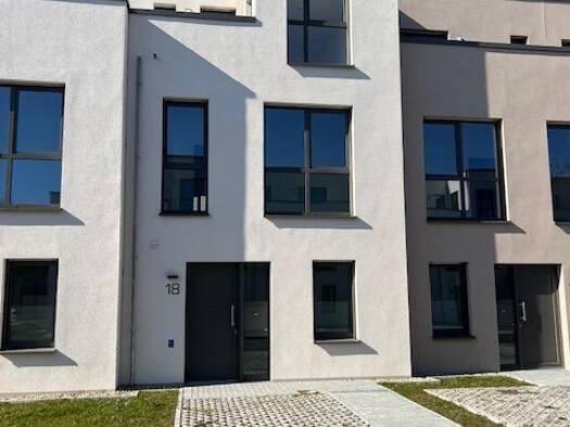 Reihenhaus zur Miete - Erstbezug 2.118 € 4 Zimmer 130 m² 140 m² Grundstück frei ab sofort Zeesen Königs Wusterhausen 15711