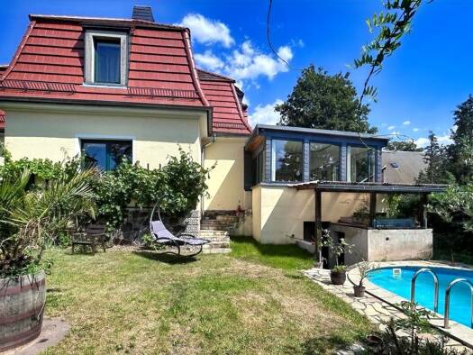 Einfamilienhaus zum Kauf 545.000 € 9 Zimmer 320 m² 857 m² Grundstück Berbisdorf Radeburg 01471
