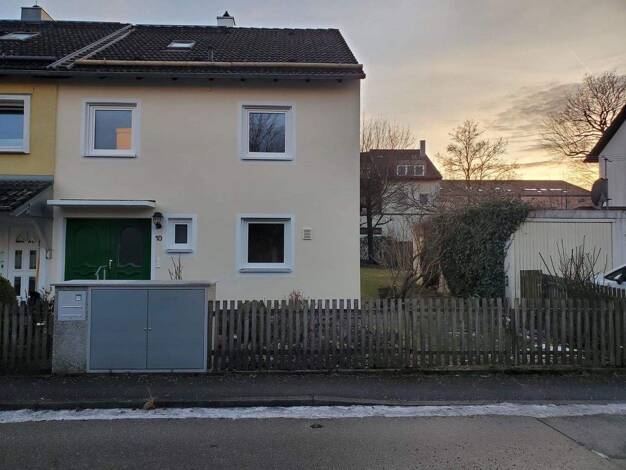 Doppelhaushälfte zur Miete 2.400 € 6 Zimmer 154 m² 414 m² Grundstück Fürstenfeldbruck 82256