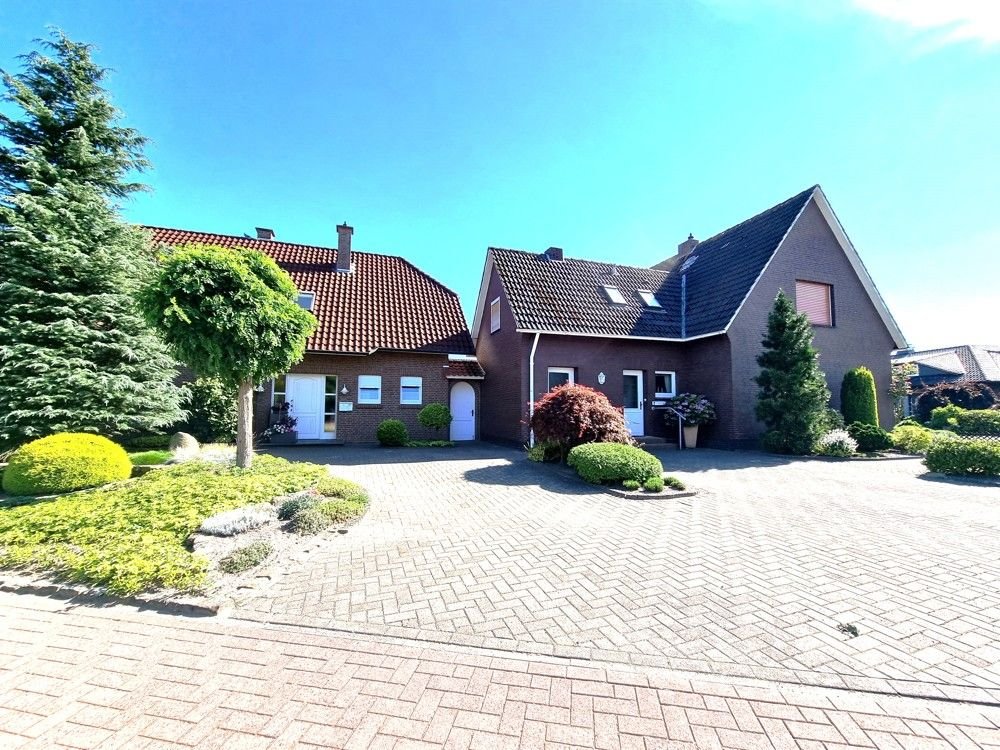 Einfamilienhaus zum Kauf 10 Zimmer 237,5 m²<br/>Wohnfläche 980 m²<br/>Grundstück Rottinghausen Damme 49401