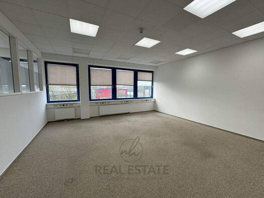 Bürofläche zur Miete provisionsfrei 988 € 2 Zimmer 76 m² Bürofläche Rahlstedt Wandsbek 22143