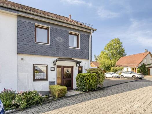 Reihenendhaus zum Kauf 369.000 € 4 Zimmer 111,3 m² 307 m² Grundstück Lennep Remscheid 42897