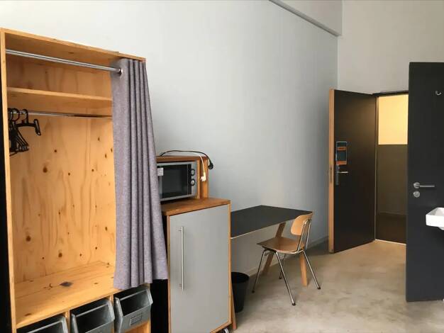Studio zur Miete 560 € 1 Zimmer 15 m² 1. Geschoss frei ab 01.01.2026 Gneisenaustraße Kreuzberg Berlin 10961