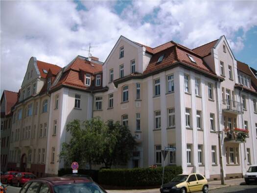 Wohnung zur Miete 1.260 € 5 Zimmer 125 m² 2. Geschoss frei ab 01.09.2026 Innenstadt Mitte 06110