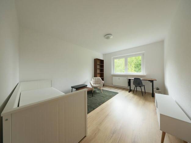 Studio zur Miete 700 € 1 Zimmer 36 m² EG frei ab 15.08.2026 Dierkow-Neu Rostock 18146