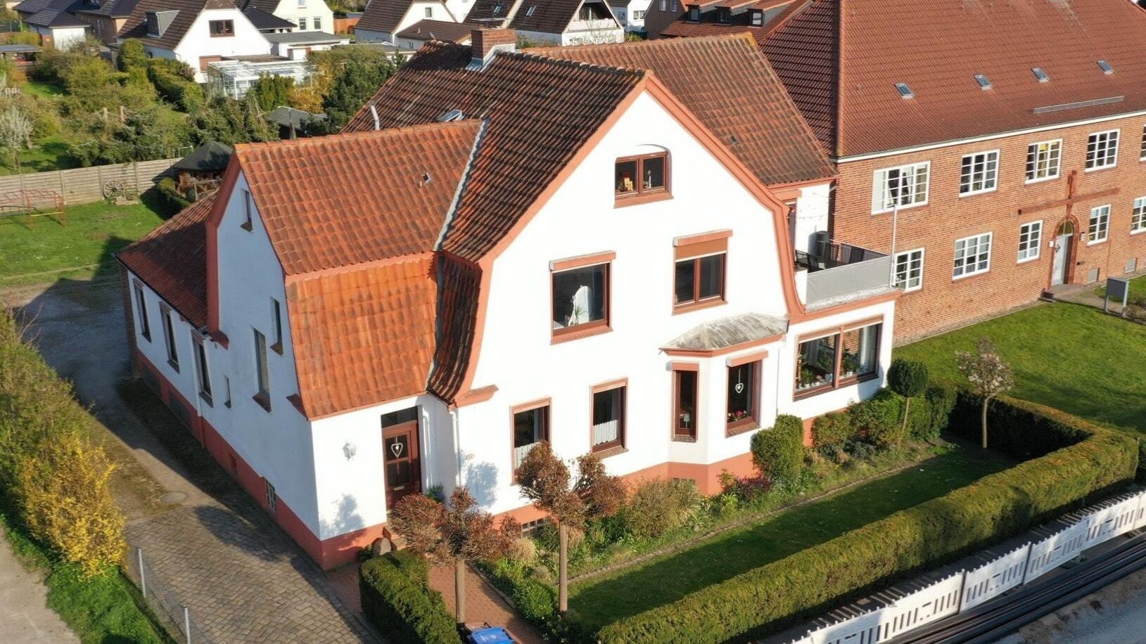 Villa zum Kauf 975.000 € 10 Zimmer 255 m²<br/>Wohnfläche 1.154 m²<br/>Grundstück Neustadt Neustadt 23730