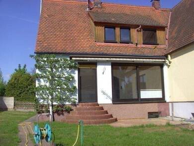 Doppelhaushälfte zur Miete 1.350 € 3 Zimmer 110 m² 353 m² Grundstück frei ab sofort Sieglitzhof Erlangen 91054