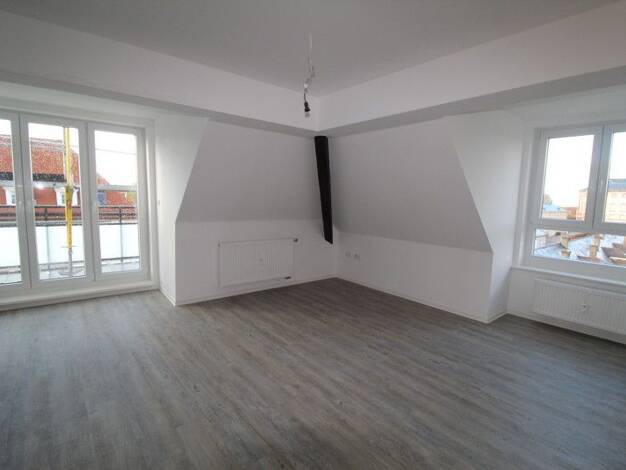 Wohnung zur Miete 945 € 3 Zimmer 84,6 m² frei ab 31.10.2026 Schlossstraße 26 Bruchsal Bruchsal 76646
