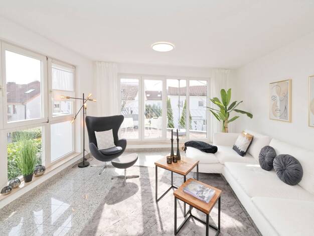Wohnung zur Miete 900 € 2 Zimmer 62 m² Geschoss 1/2 Tilman-Riemenschneider-Straße 1 Böblingen 71034