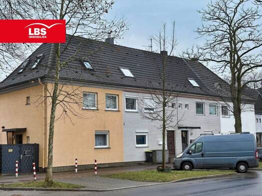 Reihenmittelhaus zum Kauf 6 Zimmer 135 m² 330 m² Grundstück frei ab 01.04.2026 Lierenfeld Düsseldorf 40231