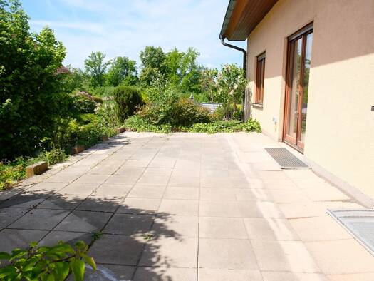 Wohnung zur Miete 768 € 2 Zimmer 90 m² Bad Hersfeld Bad Hersfeld / Johannesberg 36251