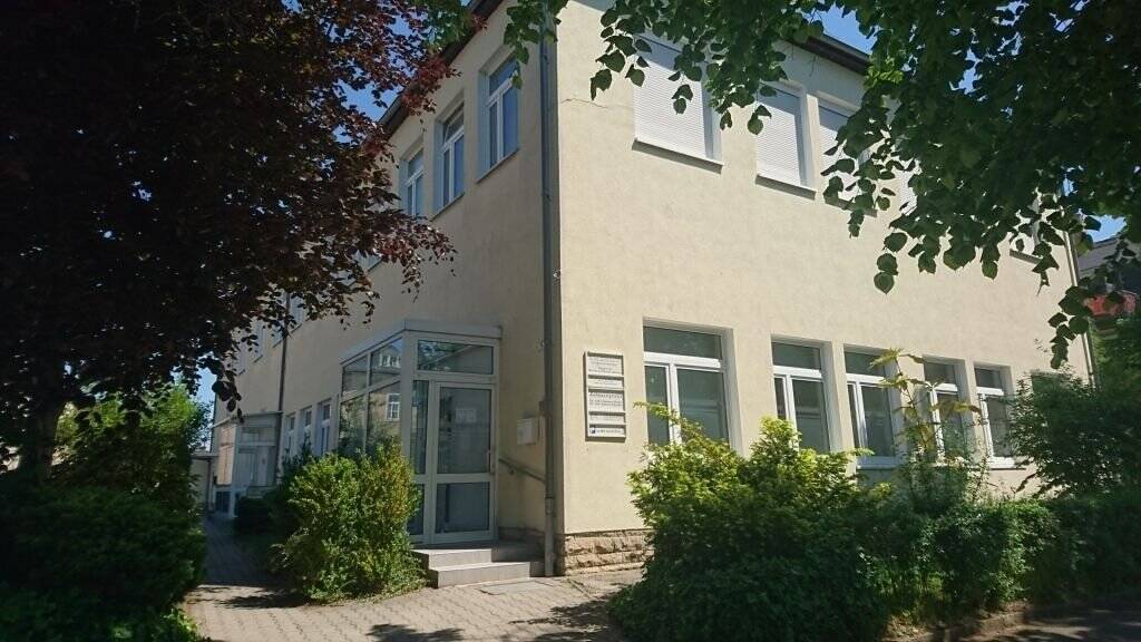 Bürofläche zur Miete 345 € 2 Zimmer 57 m² Bürofläche Leuben Dresden 01257