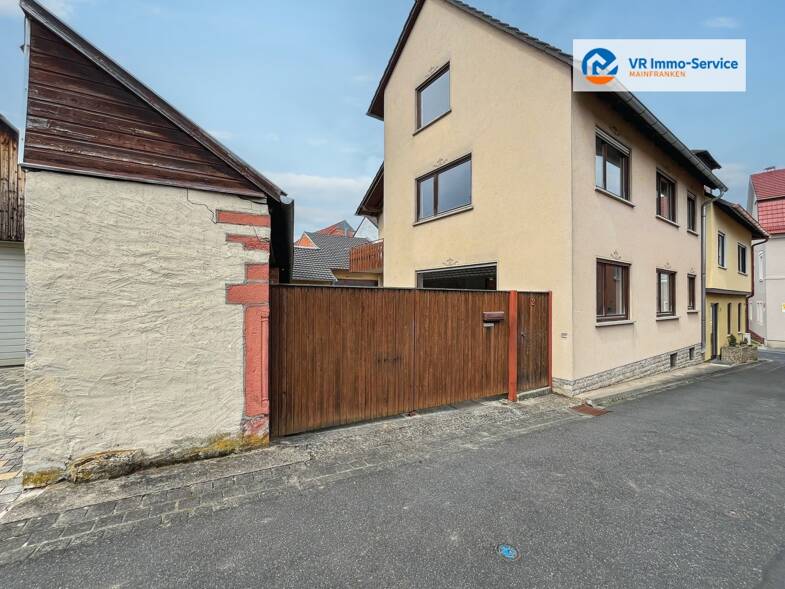 Einfamilienhaus zum Kauf 310.000 € 4,5 Zimmer 155 m² 340 m² Grundstück Zellingen Zellingen 97225