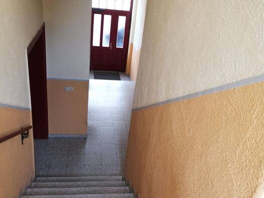 Wohnung zur Miete 580 € 2 Zimmer 63,7 m² 3. Geschoss frei ab sofort Bunsenstraße 1 Mickten Ortsamtsbereich Pieschen 01139