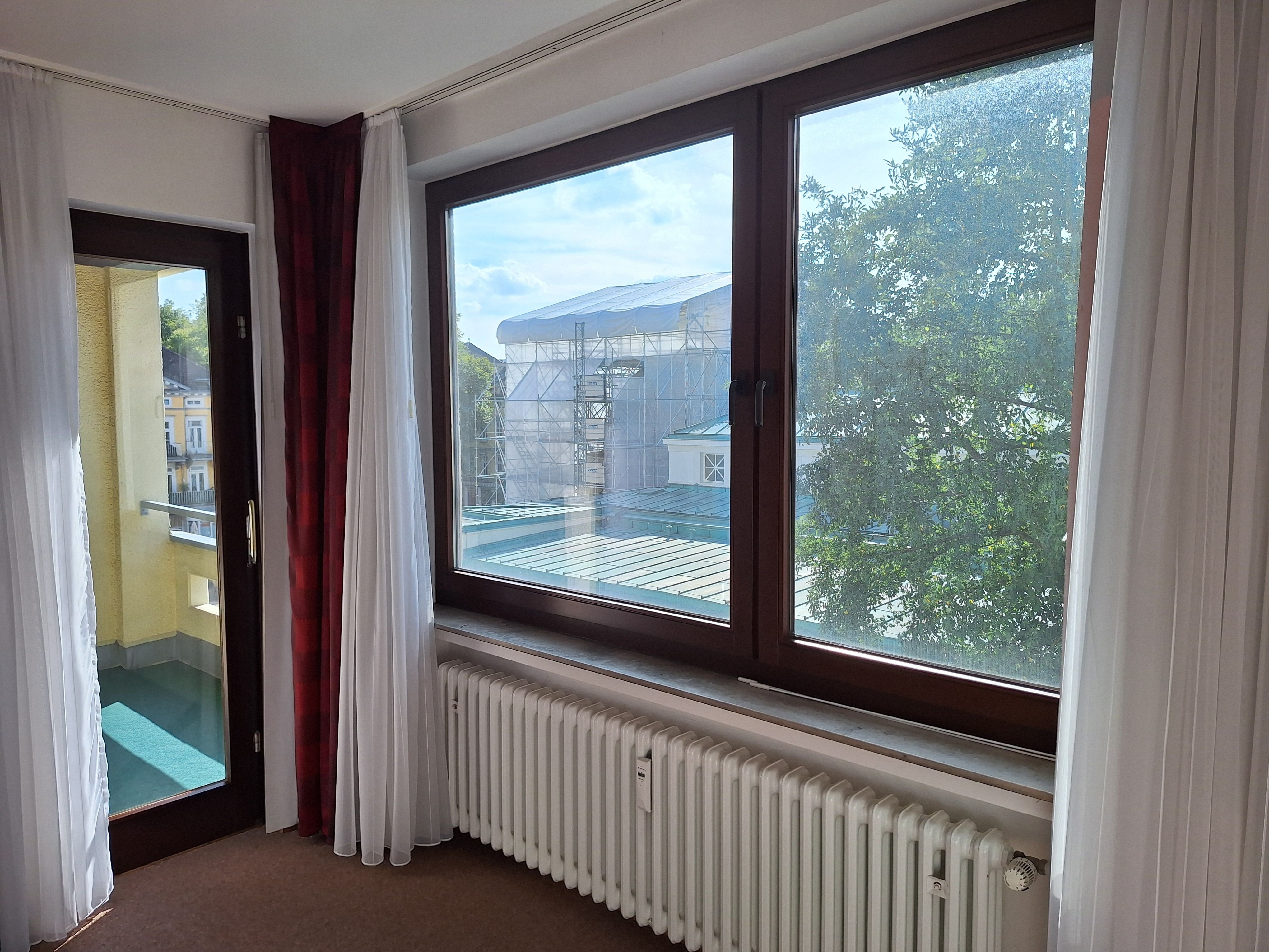 Wohnung zum Kauf 108.000 € 2 Zimmer 70 m²<br/>Wohnfläche 2.<br/>Geschoss Bad Pyrmont Bad Pyrmont 31812