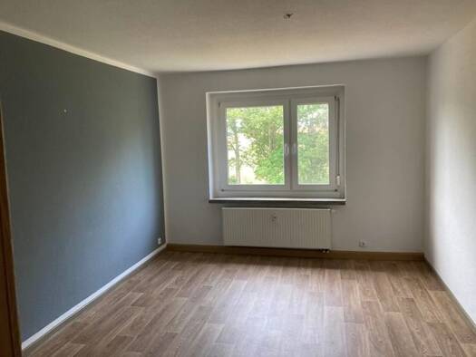 Sonstiges zum Kauf als Kapitalanlage geeignet 65.000 € 3 Zimmer 60 m² Gersdorf b Hohenstein-Ernstthal 09355