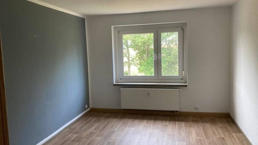 Sonstiges zum Kauf als Kapitalanlage geeignet 65.000 € 3 Zimmer 60 m² Gersdorf b Hohenstein-Ernstthal 09355