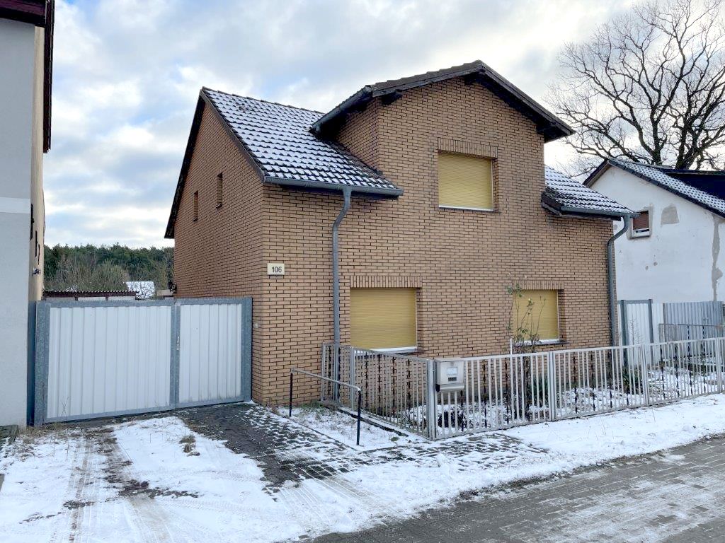 Einfamilienhaus zum Kauf 220.000 € 4 Zimmer 92,4 m²<br/>Wohnfläche 1.014 m²<br/>Grundstück Klosterfelde Wandlitz 16348