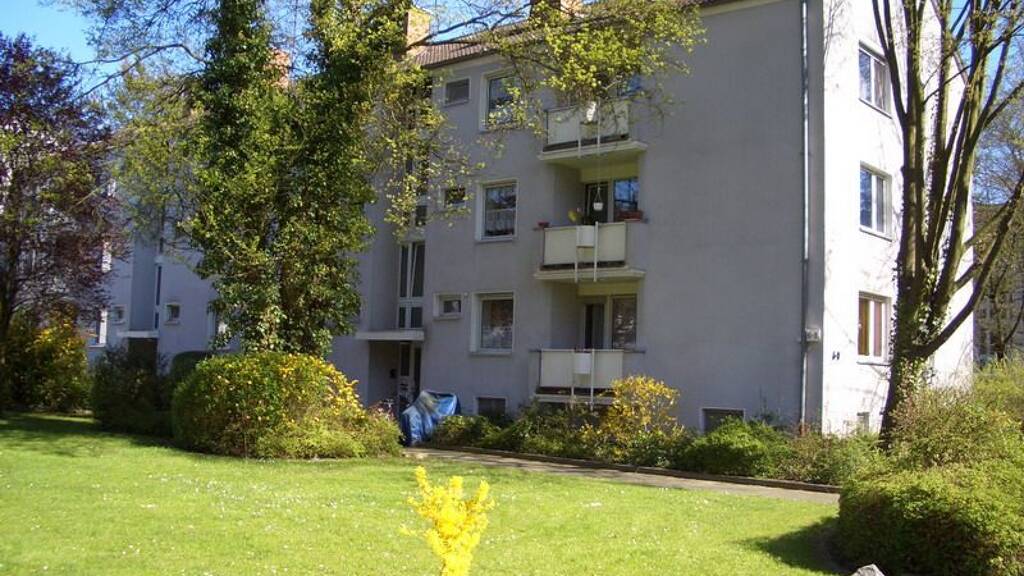 Wohnung zur Miete 946 € 4 Zimmer 80,6 m² 2. Geschoss frei ab 01.06.2026 Eltviller Str. 8 Friesdorf Bonn 53175