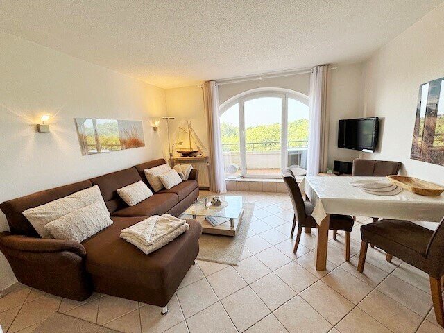 Apartment zum Kauf 250.000 € 2 Zimmer 42,2 m²<br/>Wohnfläche 2.<br/>Geschoss Nordfeldstraße 16-20 Döse Cuxhaven 27476