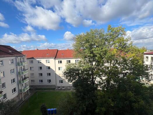 Wohnung zur Miete 384 € 2 Zimmer 64 m² 3. Geschoss frei ab sofort Zeitz Zeitz 06712