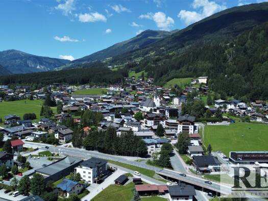 Reihenmittelhaus zum Kauf 6 Zimmer 106 m² 200 m² Grundstück Neukirchen am Großvenediger 5741