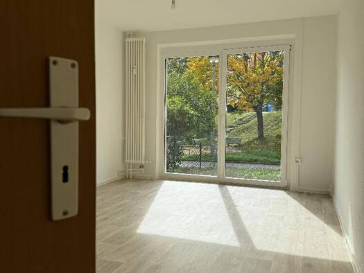 Wohnung zur Miete 235 € 2 Zimmer 39,5 m² EG frei ab sofort Beethovenstraße 13 Wilkau-Haßlau Wilkau-Haßlau 08112