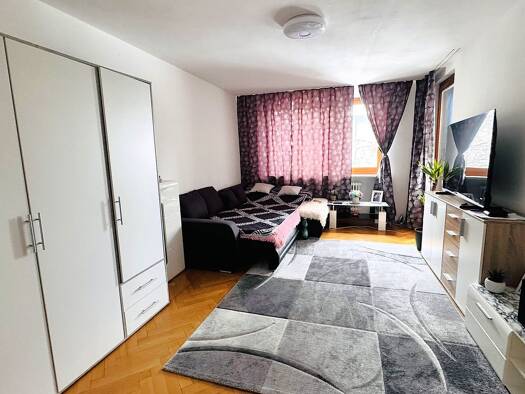 Wohnung zum Kauf 204.000 € 3 Zimmer 68 m² Geschoss 1/2 Kirschenstraße 11 Wolfgang Landshut 84032