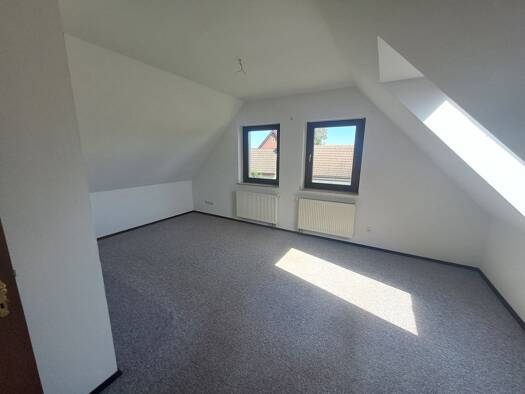 Mehrfamilienhaus zum Kauf 290.000 € 8 Zimmer 260 m² 700 m² Grundstück Irxleben Hohe Börde 39167